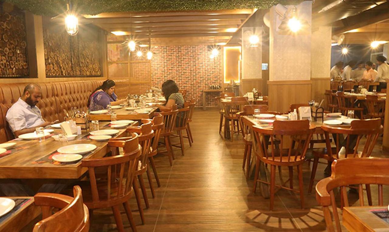 Metro Plaza Hotel By Rak Rooms, Mangaluru Bagian luar foto