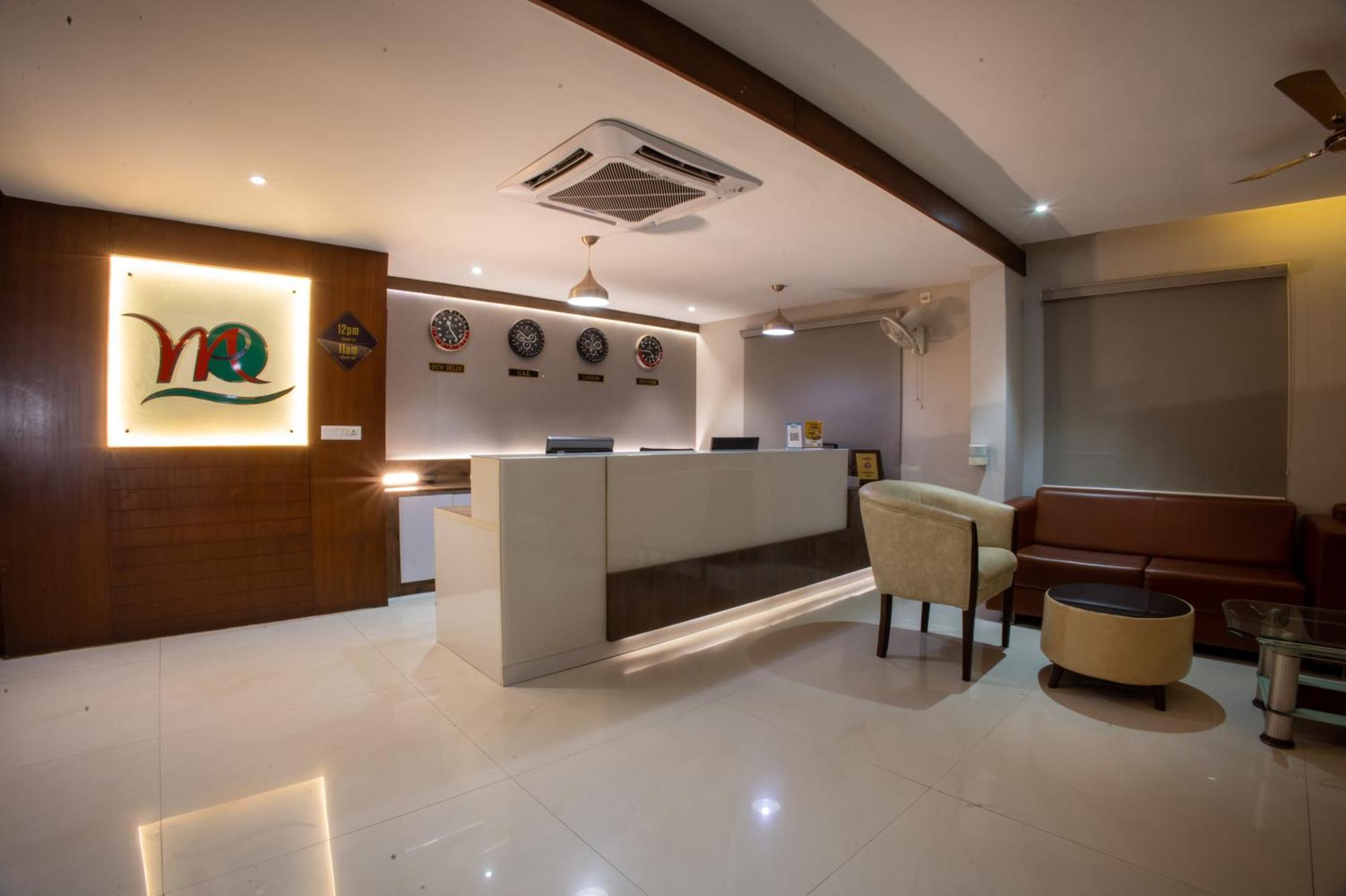Metro Plaza Hotel By Rak Rooms, Mangaluru Bagian luar foto